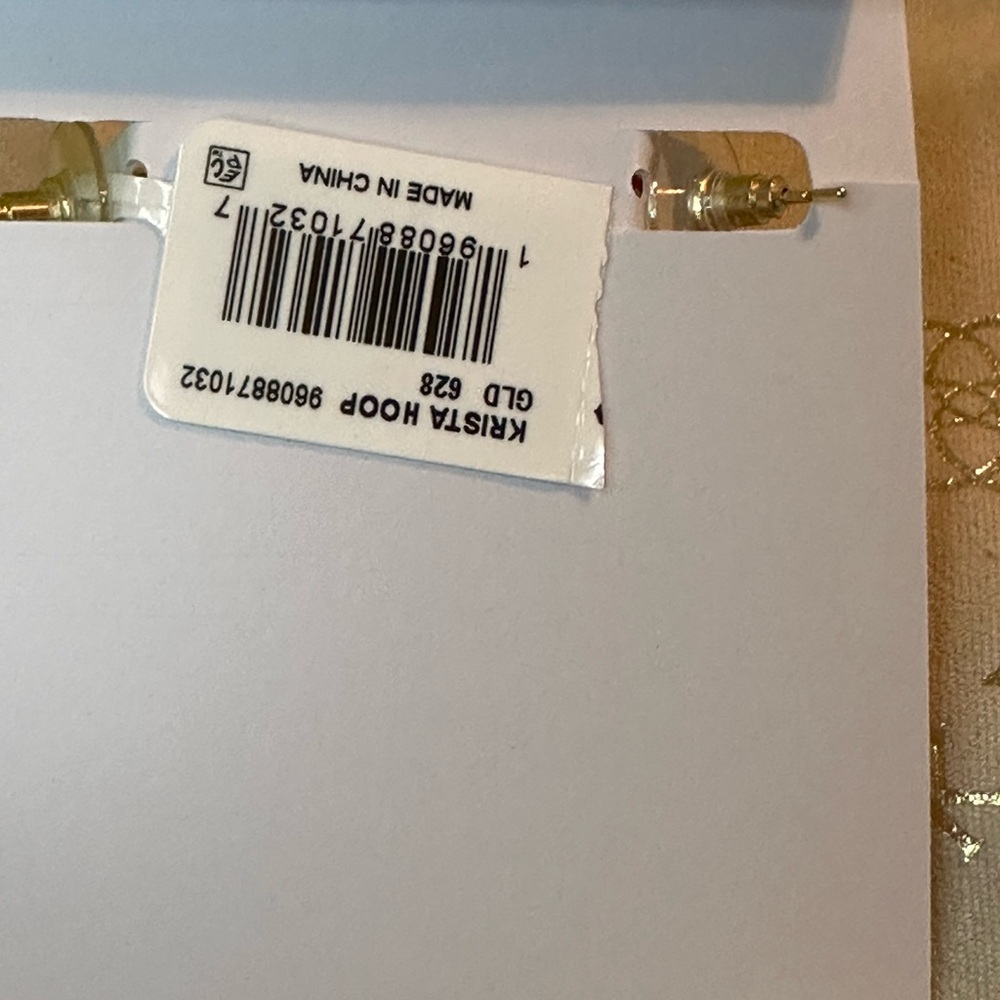 Kendra Scott Krista Gold Hoop Earrings in
Red Mix NWT - Picture 5 of 10